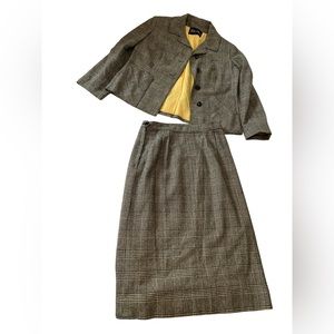 ROOS ATKINS VINTAGE GLEN PLAID SKIRT SUIT- SO CHIC & AMAZING! Sz Small